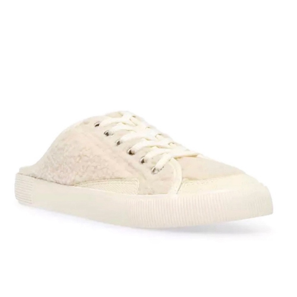 STEVEN New York Kalia Cream Faux Shearling Slip-On Sneakers Mules NWT